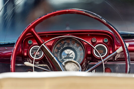 Classic steering wheel of an ""Almendron"" car