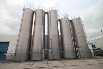 Silo with PVC granulate for thermoplastic packages