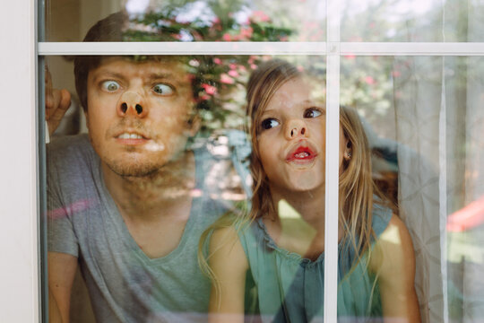 Naklejki Father and daughter