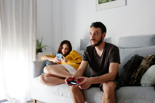Couple scene on the couch