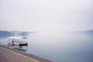 A foggy day on the river.