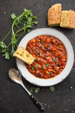 Food: Chili sin carne, vegetarian stew with beans and corn bread