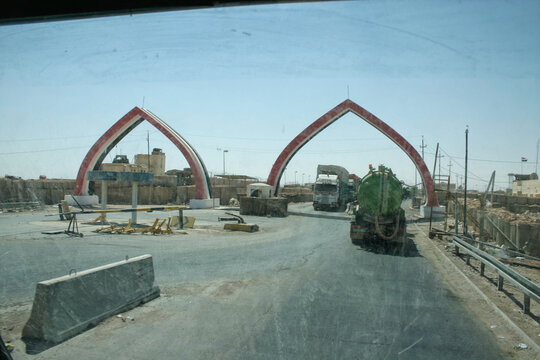 Gates to Syria