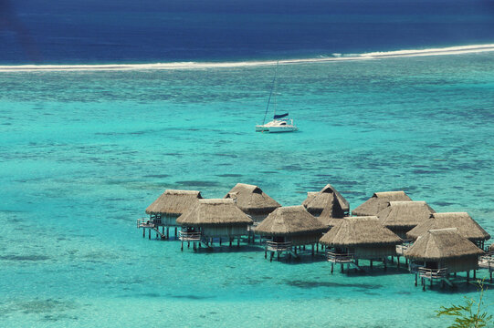 Luxury Bungalows on Moorea, Tahiti