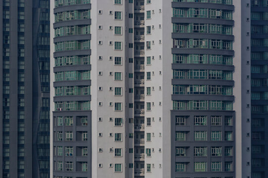 Building glass windows