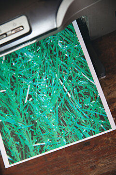 DIY / create your own Christmas gift wrap from photographic images