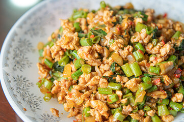 thai food basil pork
