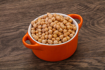 Vegan cuisine - Dry chickpea heap