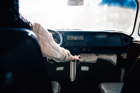 Hand on a manual stick shift