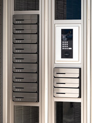 集合住宅の玄関