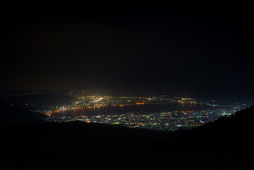 諏訪湖の夜景