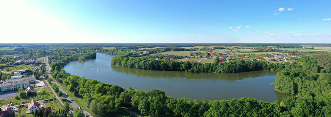 Widok z lotu ptaka, panorama jeziora Kłodawa w pobliżu miasta Gorzów Wielkopolski, lubuskie, Polska