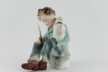 
figurines