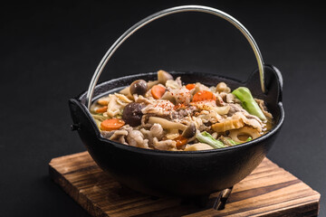 冬の定番料理　豚汁