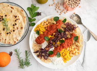 Kushari: plato combinado de legumbres y cereales egipcio