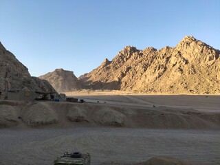 mountain road in park