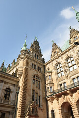 Fototapeta na wymiar Hamburger Rathaus, Deutschland 