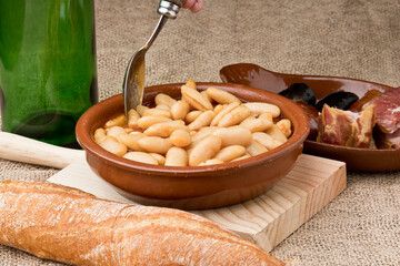 Fabada Asturiana, under study, Spain