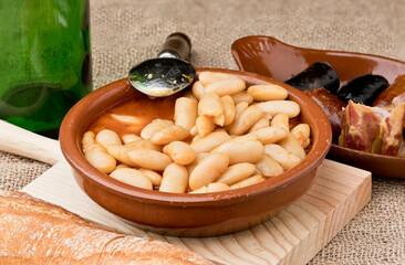 Fabada Asturiana, under study, Spain