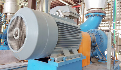 Electric motors for industrial equipment. - obrazy, fototapety, plakaty