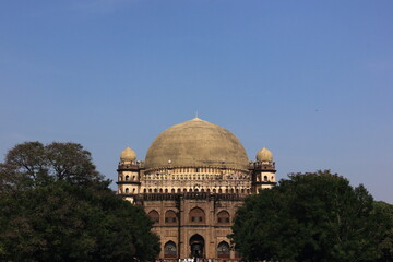 gol gumbaz, Bijapur, architecture, dome, with blue shy, Karnataka - obrazy, fototapety, plakaty