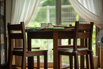 table and chairs