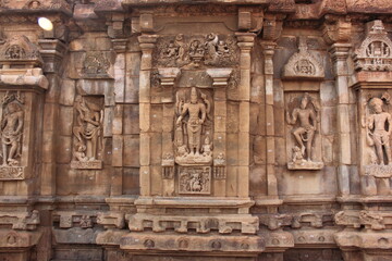 Pattadakal, Paṭṭadakallu or Raktapura, is a complex of Hindu and Jain temples in northern...