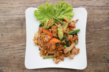 stir fried noodles or noodles without soup