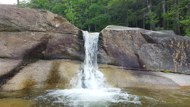 1 minute of Waterfall footage at Diana's Bath in North Conway New Hampshire