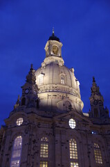 Fototapeta na wymiar Dresden bei Nacht!