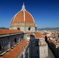Fototapeta na wymiar Rooftop view of Duomo in Florence from the Campanile