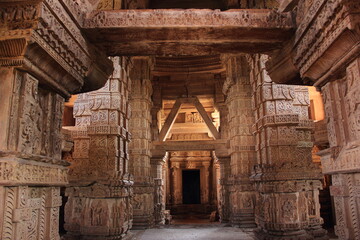 Fototapeta na wymiar Gwalior fort, Jain and Hindu temples, Madhya Pradesh, India