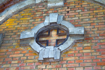 window shape of cross, catholic architecture exterior