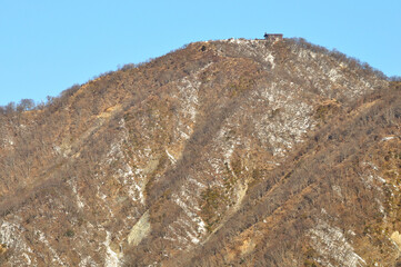丹沢の烏尾山山頂より望む塔ノ岳
