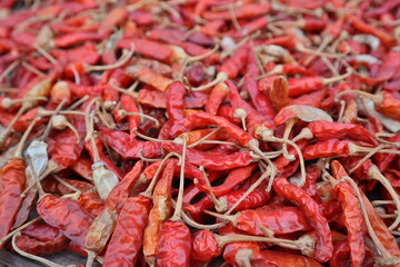 dried red hot chili peppers