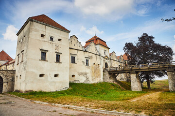 Fototapeta na wymiar Ancient Svirzh castle in Lviv region, Ukraine