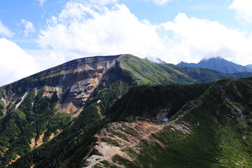 初秋の八ヶ岳連峰　根石岳からの硫黄岳と南八ヶ岳連峰