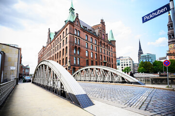 Fototapeta premium old warehouse house in the warehouse district of hamburg