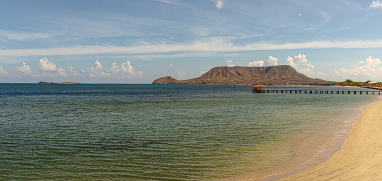 Montecristi de dia