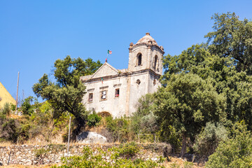 Fototapeta na wymiar Klosterruin in Monchique - Convento de Nossa Senhora do Desterro