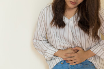 Young Asian women have severe stomachache