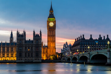 big ben in london at night