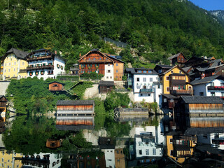 Fototapeta na wymiar view of town with hill near lake in Hallstatt Upper Austria