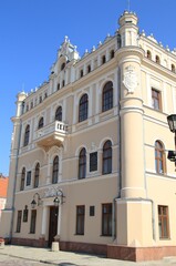 Jarosław Ratusz Kamienica Orsettich, Studnia, Zabytki Klasztor Wieże © woodyd