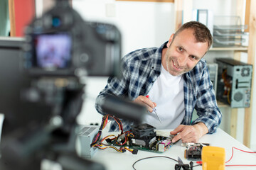 computer engineer recording a tutorial