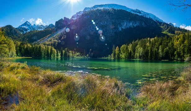 Frillensee, Bayern, an einem sonnigen Herbsttag