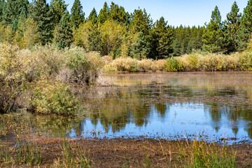 mountain lake in the sierra Nevada Mountains in Fall