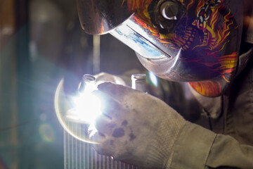 Argon arc welding aluminum radiator for car