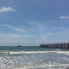Muelle en el Pac&iacute;fico