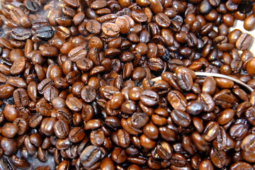 Roasted coffee bean background and texture